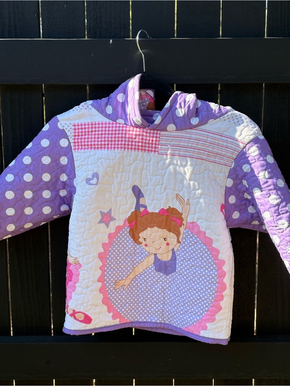 2T/3T Girls  Quilted Hooded Pullover with Ballerina Motif - Purple & Pink
